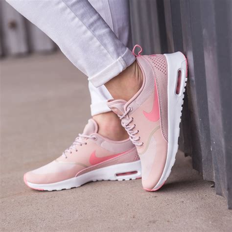 nike schuh damen rosa|women's nike sneakers.